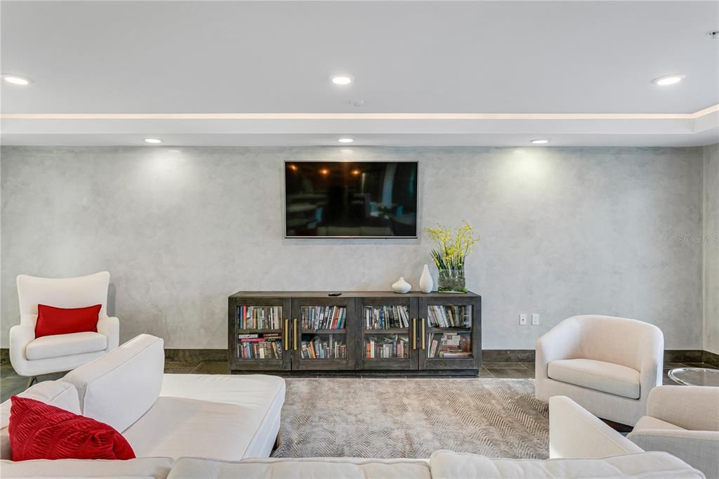 For Sale: $2,500,000 (3 beds, 3 baths, 2537 Square Feet)