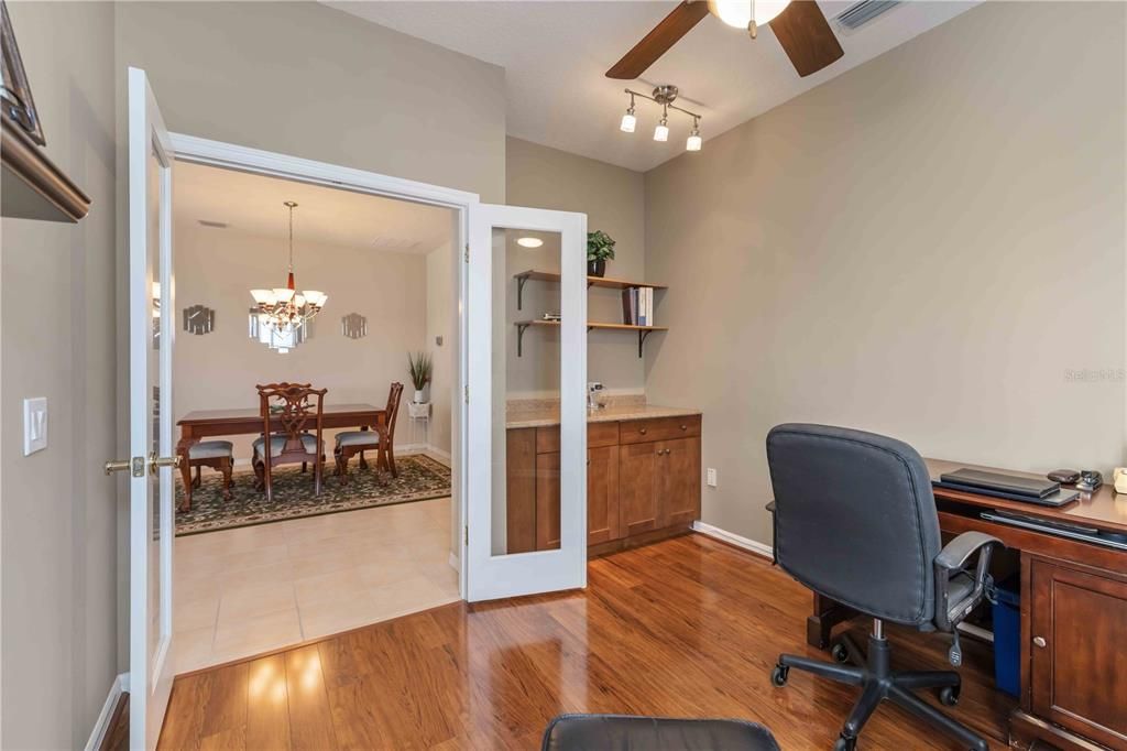 Active With Contract: $549,900 (3 beds, 2 baths, 1841 Square Feet)