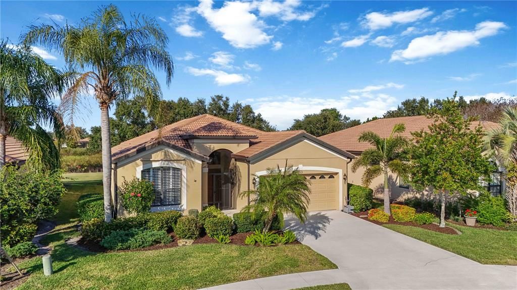 Active With Contract: $549,900 (3 beds, 2 baths, 1841 Square Feet)