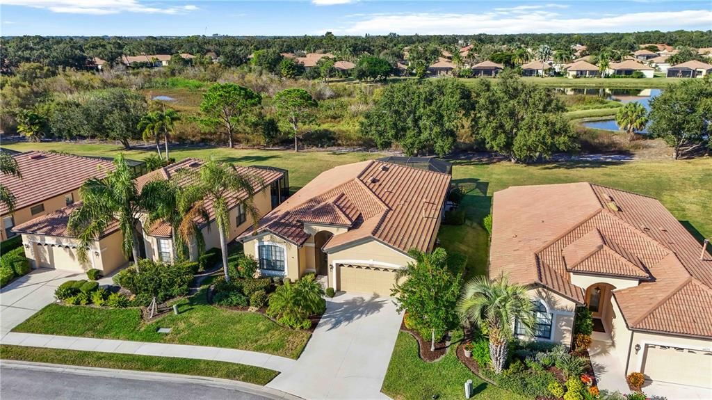 Active With Contract: $549,900 (3 beds, 2 baths, 1841 Square Feet)