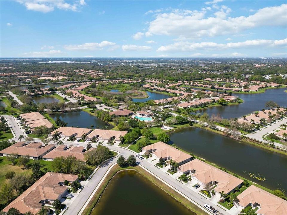 Active With Contract: $549,900 (3 beds, 2 baths, 1841 Square Feet)