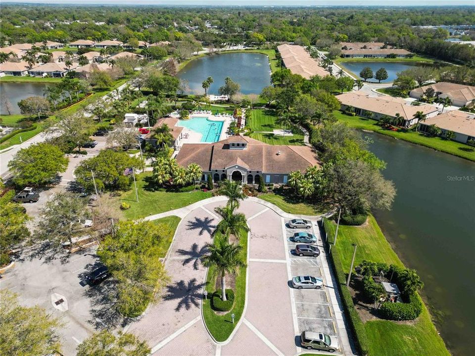 Active With Contract: $549,900 (3 beds, 2 baths, 1841 Square Feet)