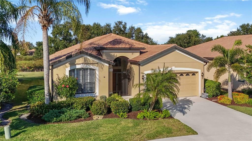 Active With Contract: $549,900 (3 beds, 2 baths, 1841 Square Feet)