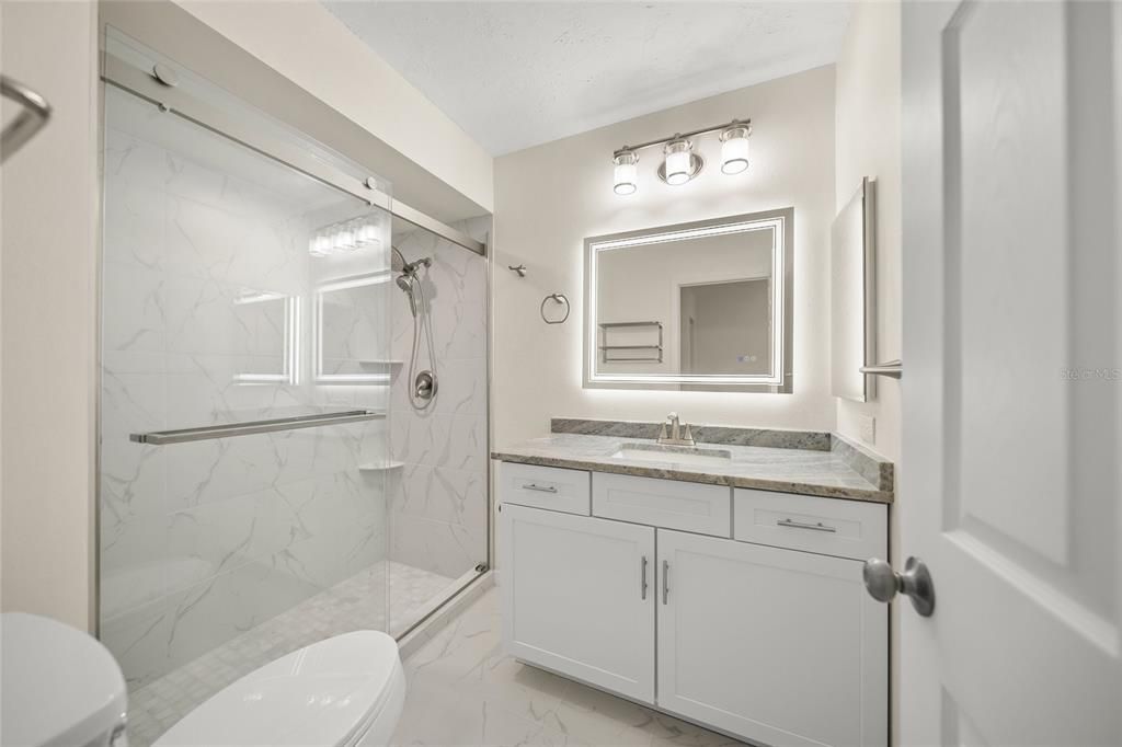 На продажу: $339,000 (3 спален, 2 ванн, 2124 Квадратных фут)