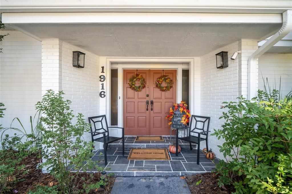 For Rent: $3,825 (5 beds, 3 baths, 3238 Square Feet)