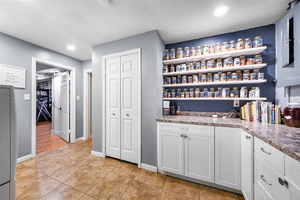 For Rent: $3,825 (5 beds, 3 baths, 3238 Square Feet)