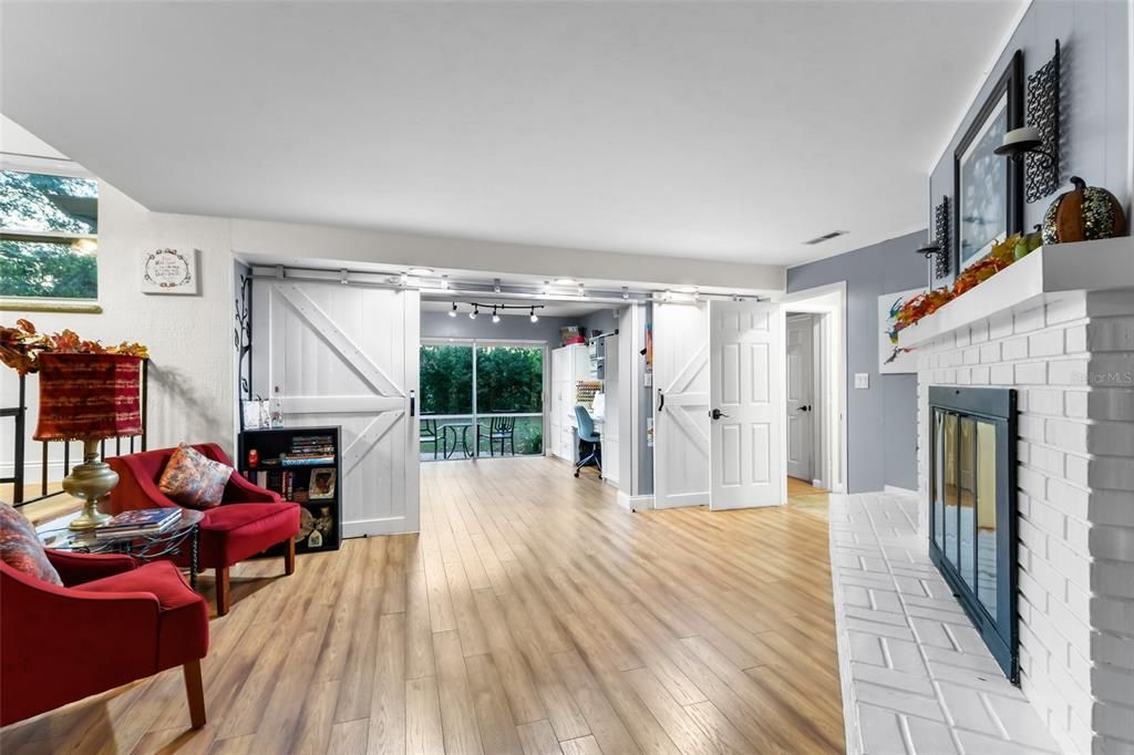 For Rent: $3,825 (5 beds, 3 baths, 3238 Square Feet)