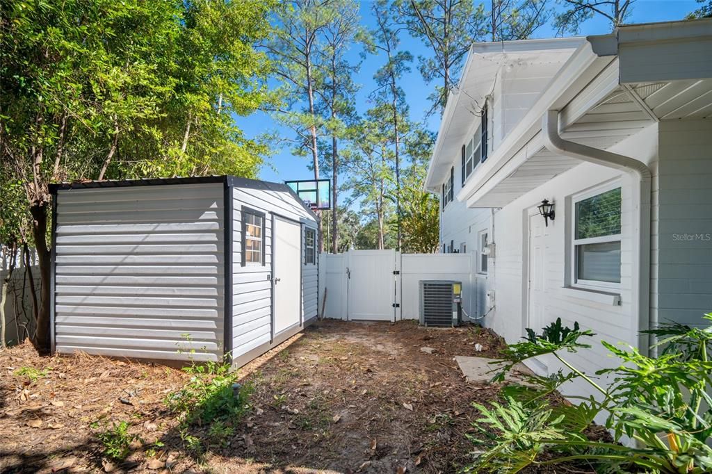 For Rent: $3,825 (5 beds, 3 baths, 3238 Square Feet)