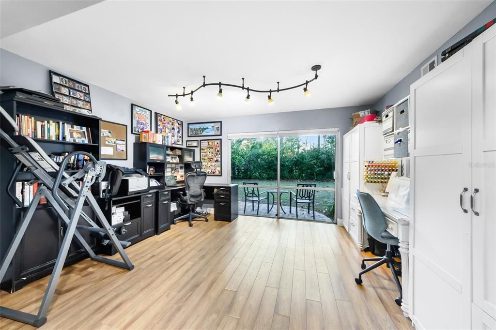 For Rent: $3,825 (5 beds, 3 baths, 3238 Square Feet)