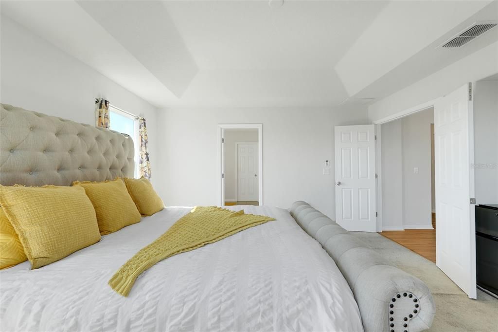 待售: $550,000 (4 贝兹, 3 浴室, 2628 平方英尺)