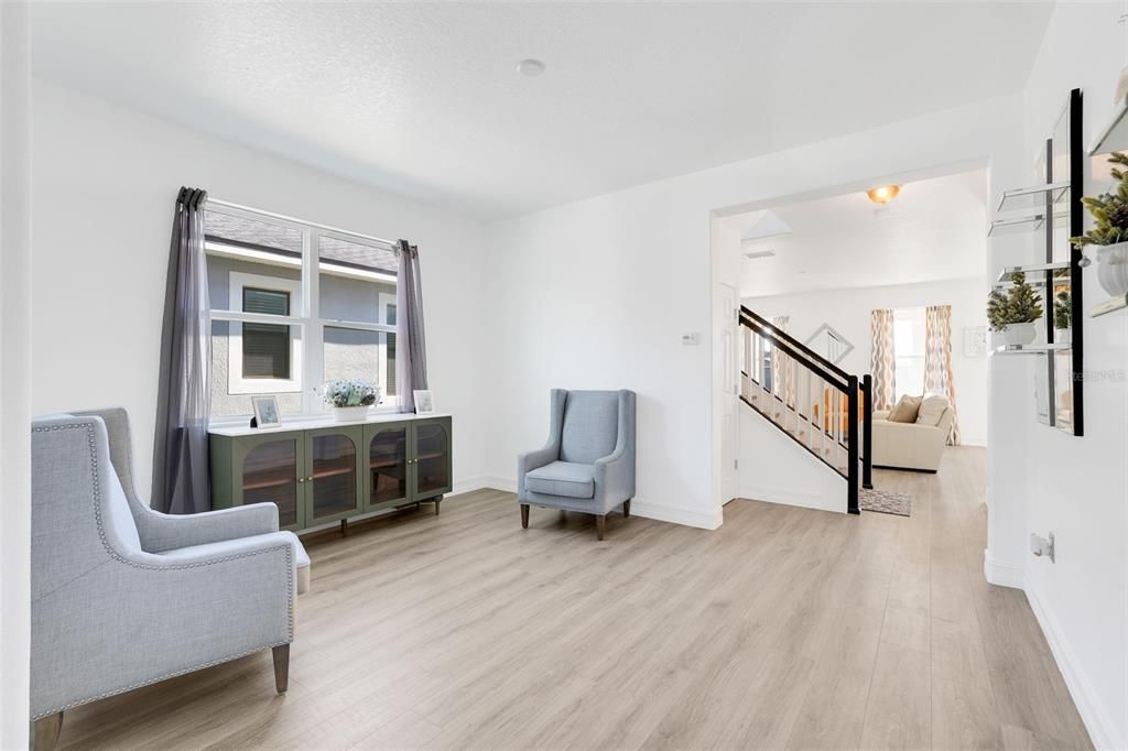 待售: $550,000 (4 贝兹, 3 浴室, 2628 平方英尺)