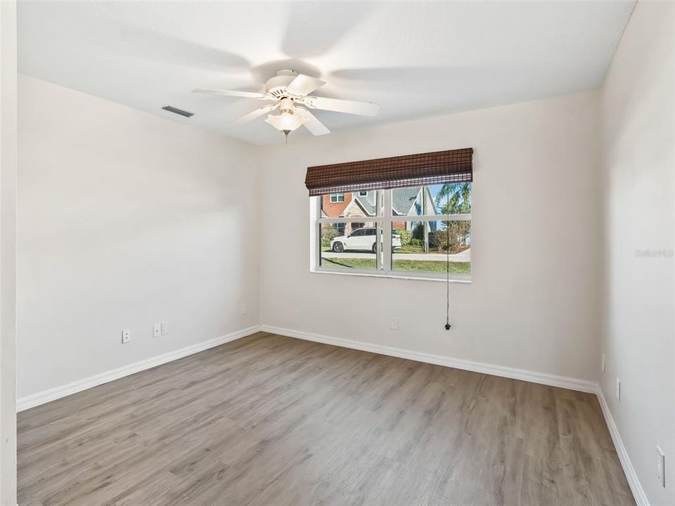 待售: $409,900 (3 贝兹, 2 浴室, 1944 平方英尺)