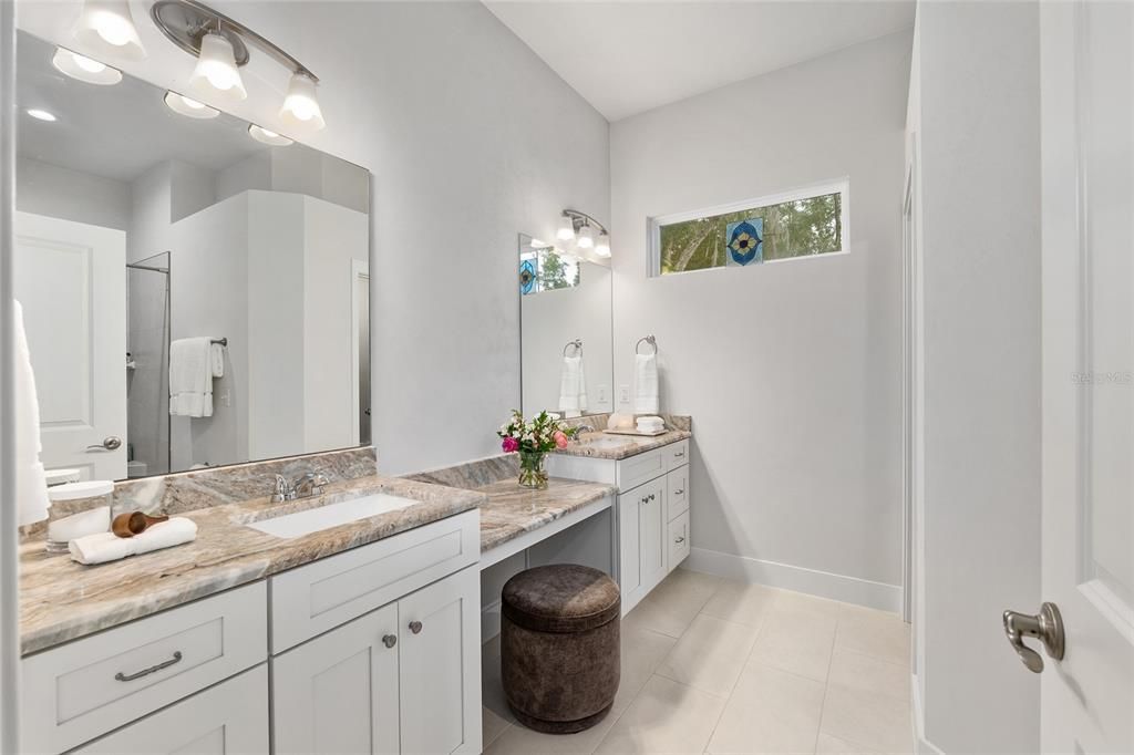 待售: $370,000 (3 贝兹, 2 浴室, 1442 平方英尺)