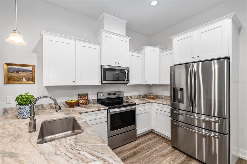 待售: $370,000 (3 贝兹, 2 浴室, 1442 平方英尺)