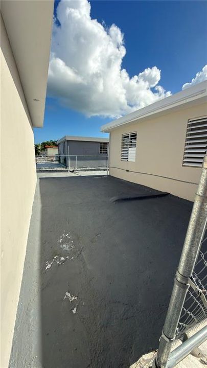 Под контрактом: $275,000 (5 спален, 3 ванн, 2119 Квадратных фут)