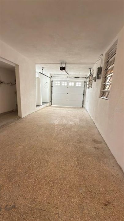 Под контрактом: $275,000 (5 спален, 3 ванн, 2119 Квадратных фут)