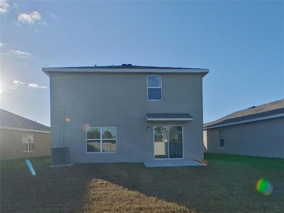 For Rent: $2,289 (4 beds, 2 baths, 2216 Square Feet)