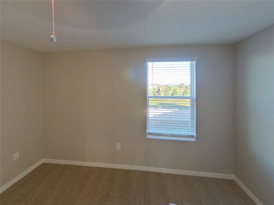 For Rent: $2,289 (4 beds, 2 baths, 2216 Square Feet)