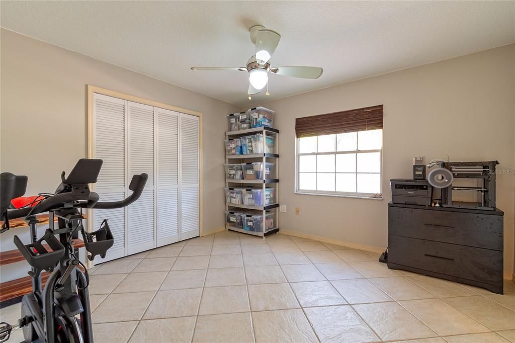 Activo con contrato: $692,500 (4 camas, 2 baños, 2826 Pies cuadrados)