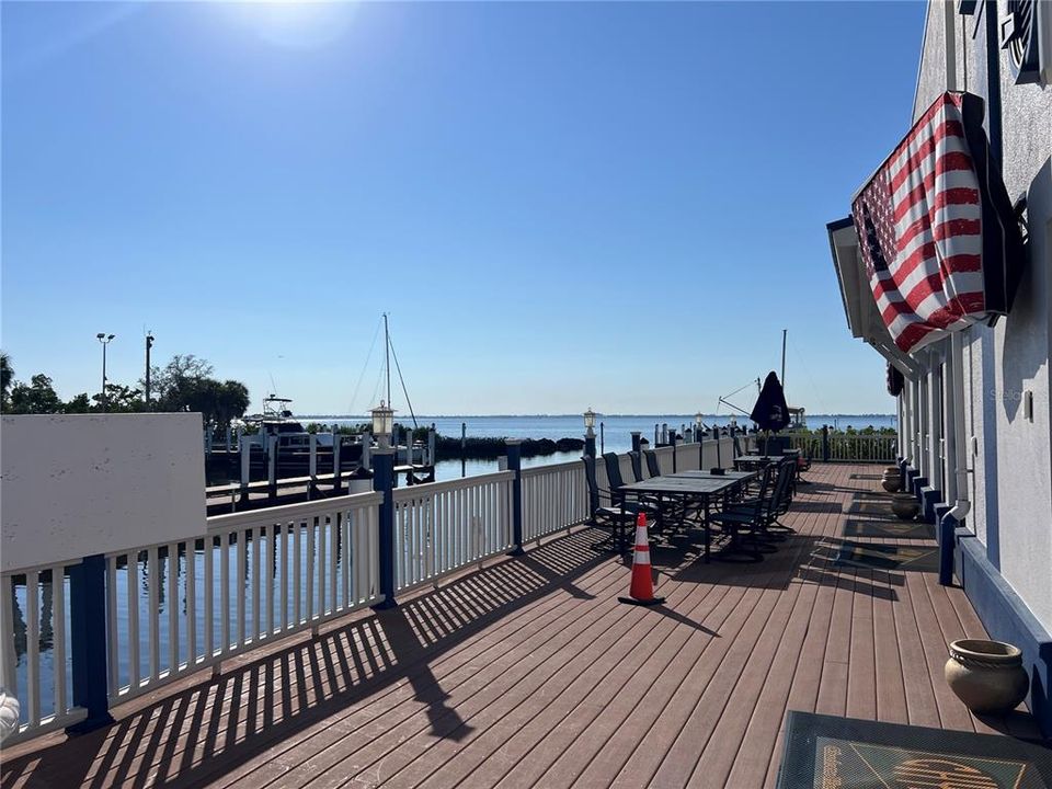 En Venta: $200,000 (2 camas, 2 baños, 2272 Pies cuadrados)