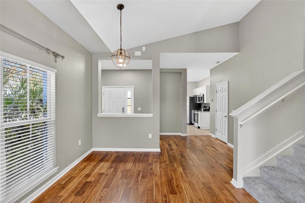 待售: $315,000 (3 贝兹, 2 浴室, 1855 平方英尺)