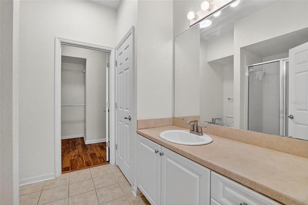 待售: $315,000 (3 贝兹, 2 浴室, 1855 平方英尺)