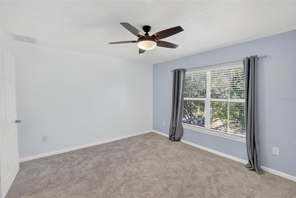 待售: $315,000 (3 贝兹, 2 浴室, 1855 平方英尺)