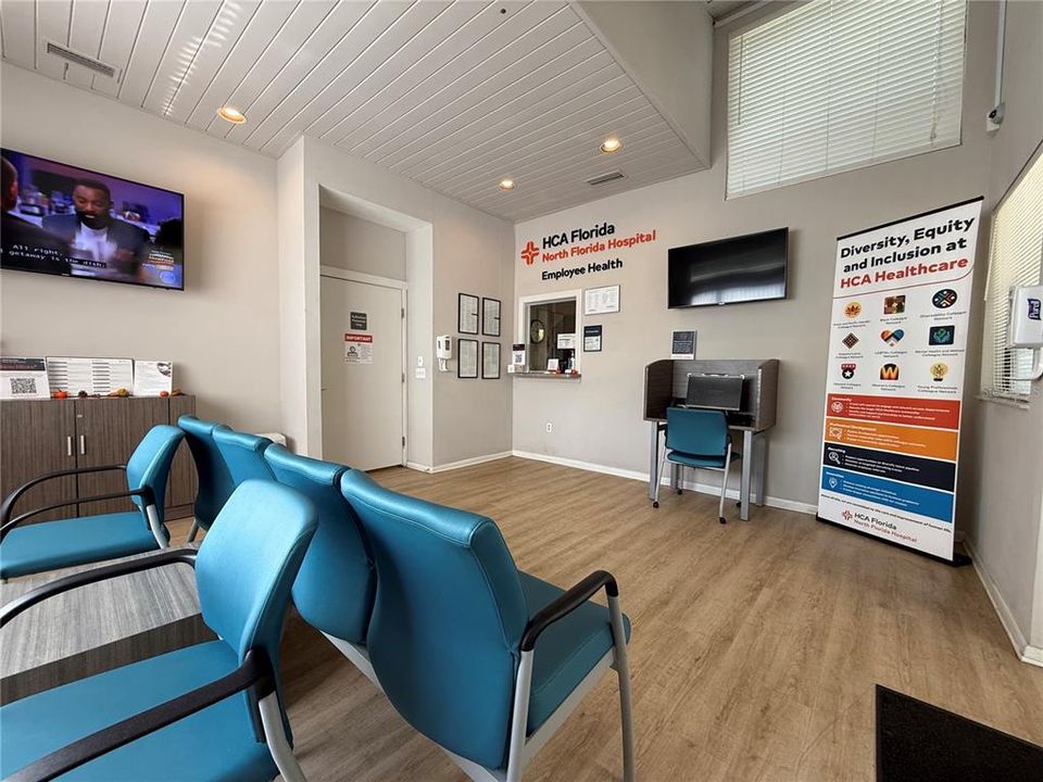 待售: $98,000 (0 贝兹, 0 浴室, 7250 平方英尺)