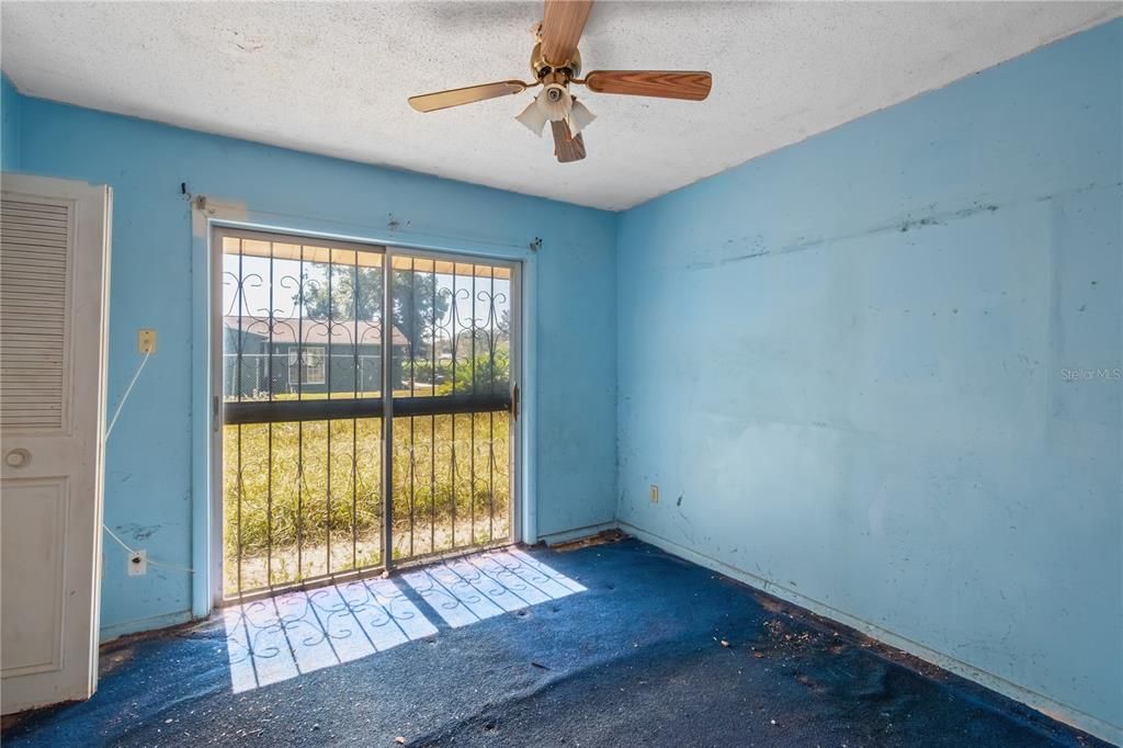 For Sale: $165,000 (4 beds, 2 baths, 2478 Square Feet)