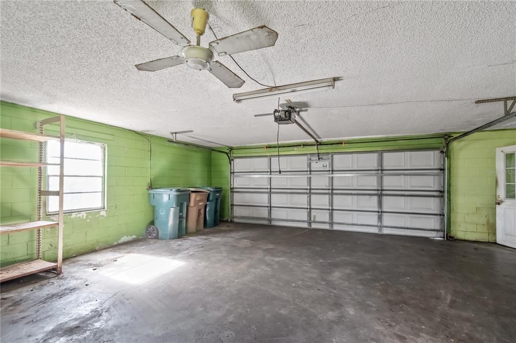 For Sale: $165,000 (4 beds, 2 baths, 2478 Square Feet)