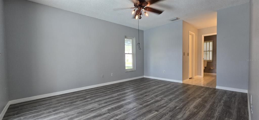 В аренду: $2,700 (3 спален, 2 ванн, 1684 Квадратных фут)