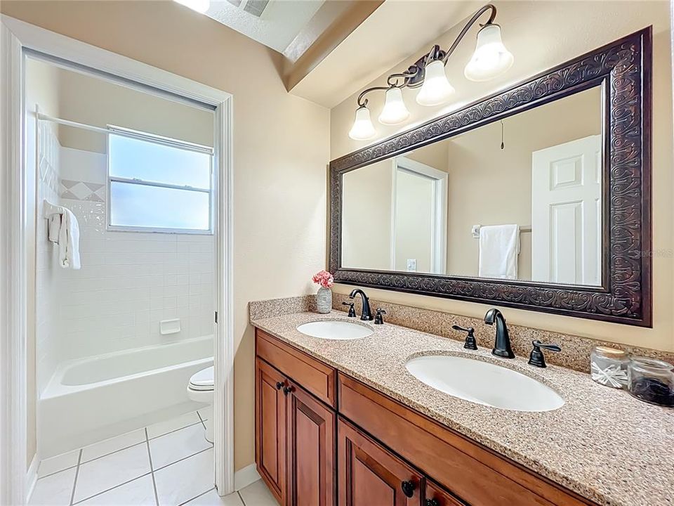 For Sale: $685,000 (4 beds, 3 baths, 2667 Square Feet)