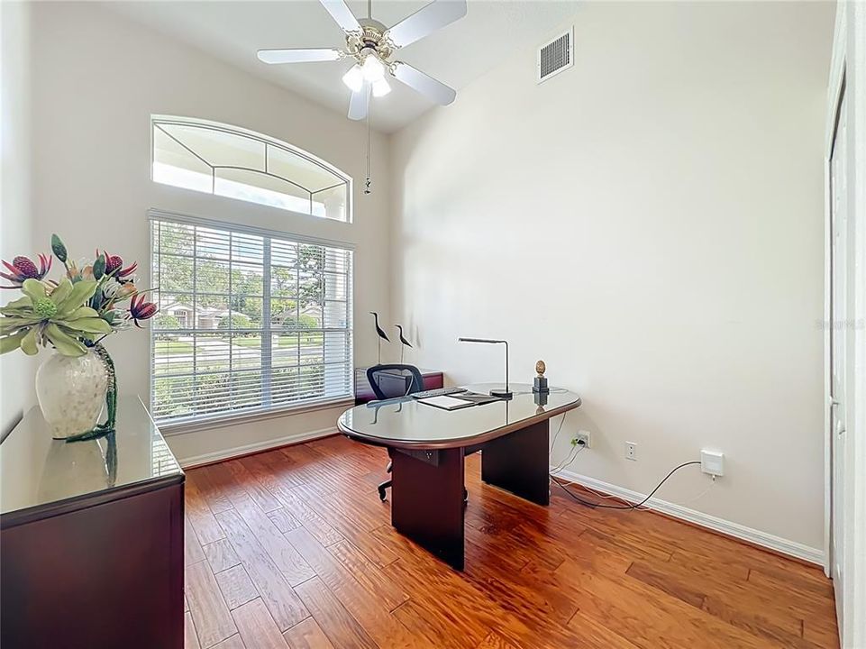 For Sale: $685,000 (4 beds, 3 baths, 2667 Square Feet)