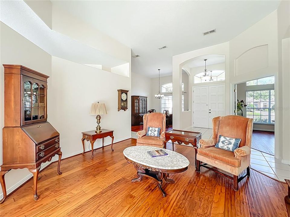 For Sale: $685,000 (4 beds, 3 baths, 2667 Square Feet)