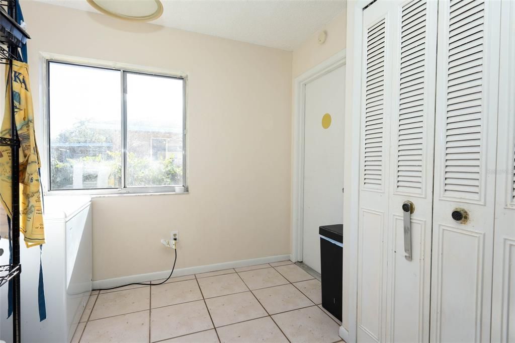 En Venta: $270,000 (2 camas, 2 baños, 1101 Pies cuadrados)