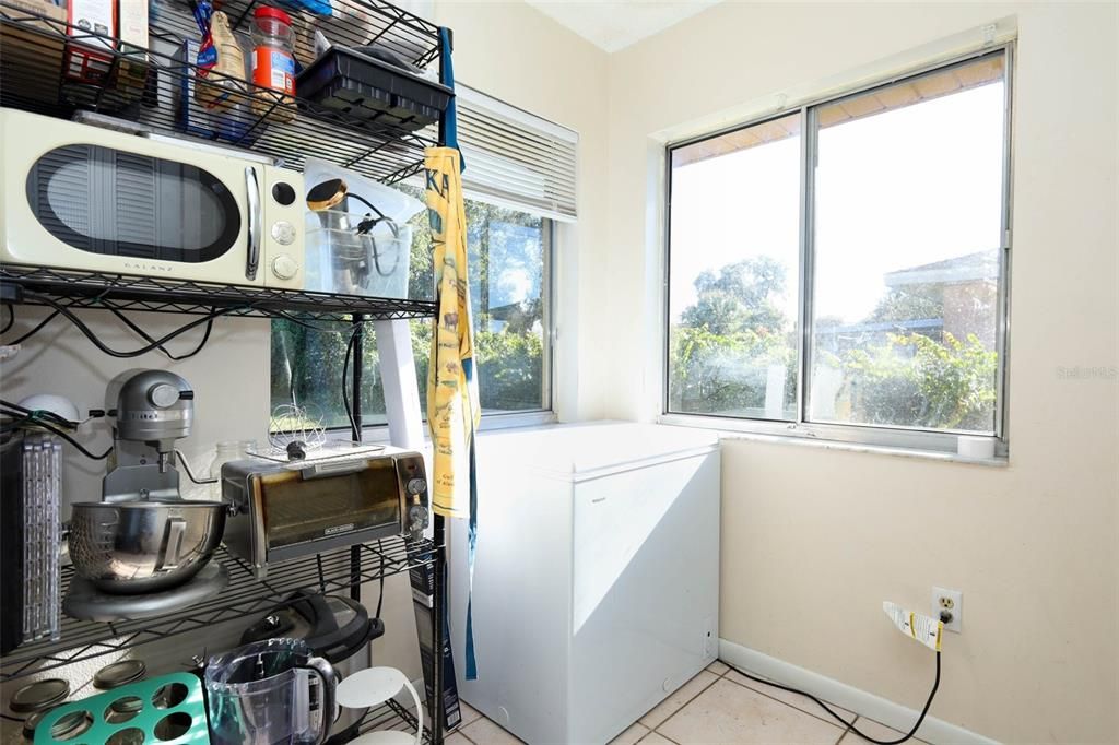 En Venta: $270,000 (2 camas, 2 baños, 1101 Pies cuadrados)