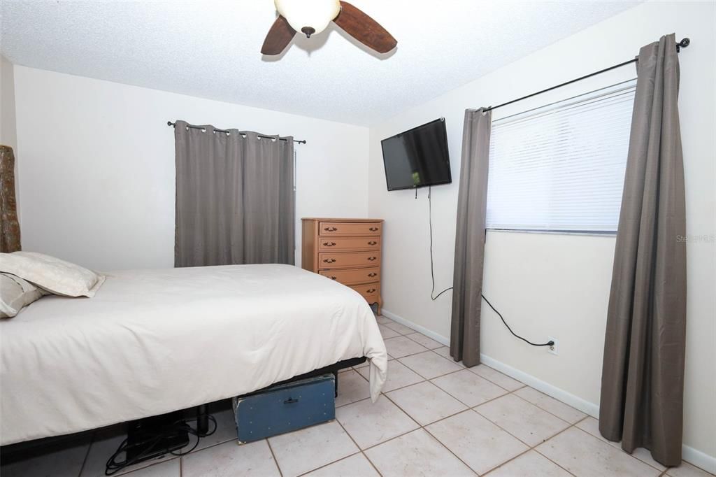 En Venta: $270,000 (2 camas, 2 baños, 1101 Pies cuadrados)