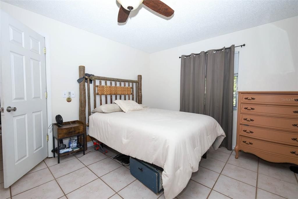 En Venta: $270,000 (2 camas, 2 baños, 1101 Pies cuadrados)