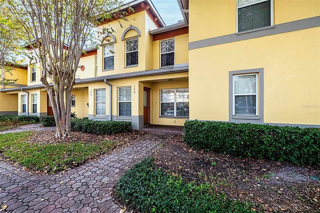 待售: $262,000 (2 贝兹, 2 浴室, 1538 平方英尺)