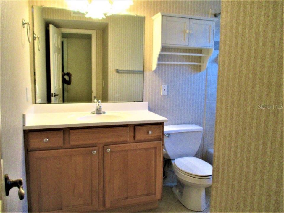 出租: $1,675 (1 贝兹, 1 浴室, 715 平方英尺)