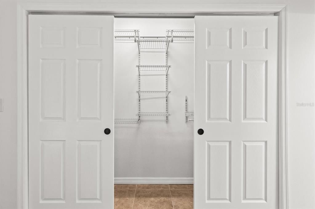 En Venta: $430,000 (2 camas, 2 baños, 1254 Pies cuadrados)