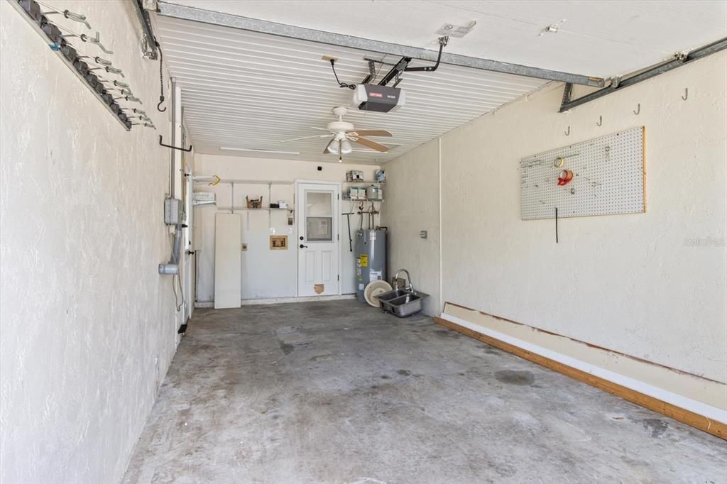 En Venta: $430,000 (2 camas, 2 baños, 1254 Pies cuadrados)