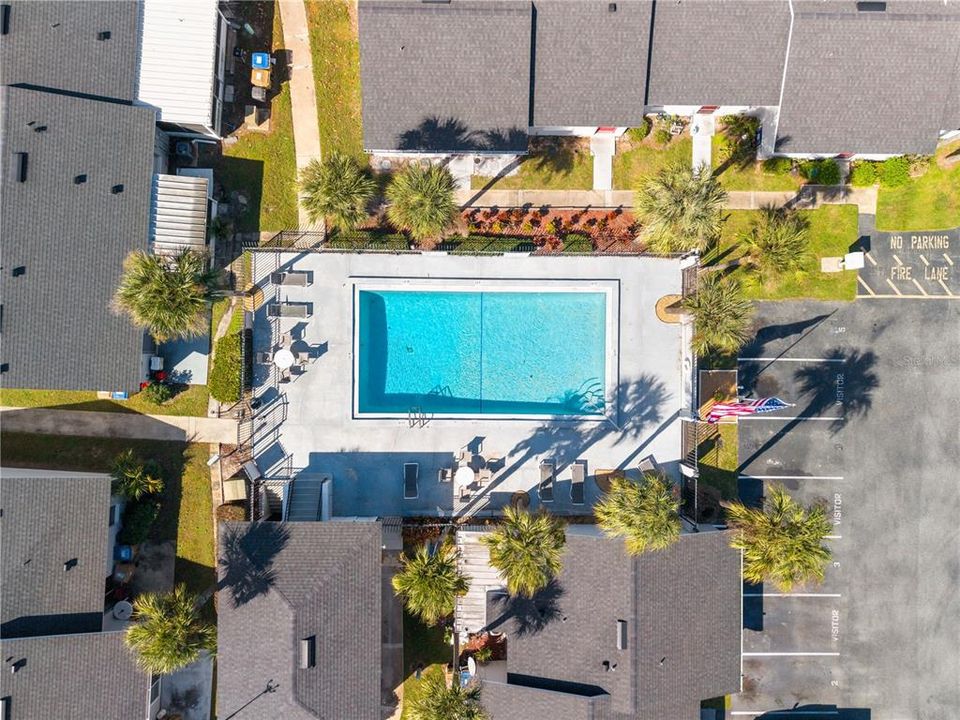 Active With Contract: $155,000 (1 beds, 1 baths, 595 Square Feet)