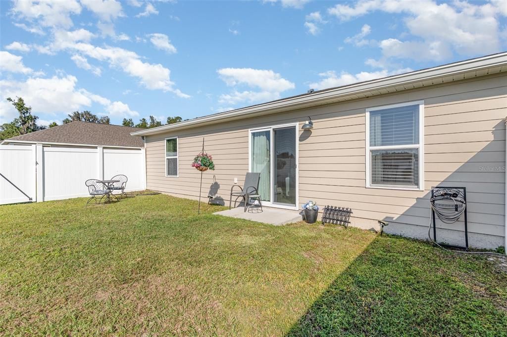 En Venta: $318,000 (4 camas, 2 baños, 1398 Pies cuadrados)