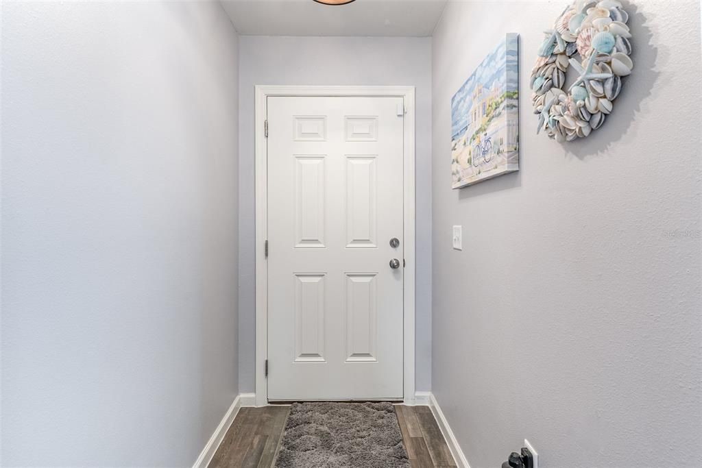 En Venta: $318,000 (4 camas, 2 baños, 1398 Pies cuadrados)