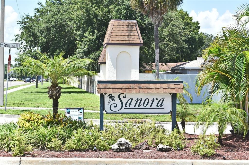 Active With Contract: $335,900 (3 beds, 2 baths, 1339 Square Feet)