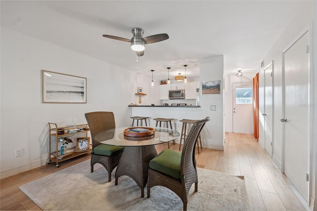 В аренду: $2,500 (2 спален, 2 ванн, 1190 Квадратных фут)