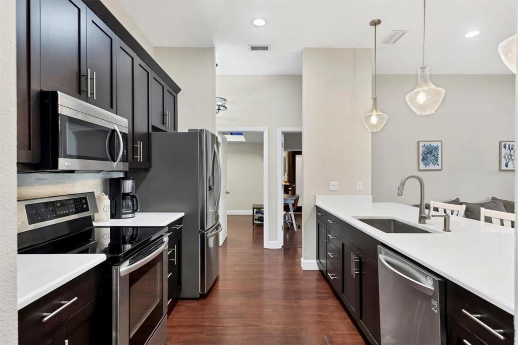 Active With Contract: $489,000 (3 beds, 2 baths, 1775 Square Feet)