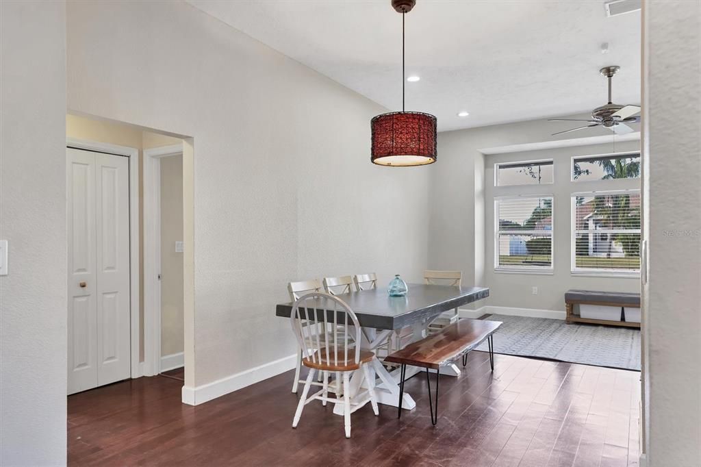 Active With Contract: $489,000 (3 beds, 2 baths, 1775 Square Feet)