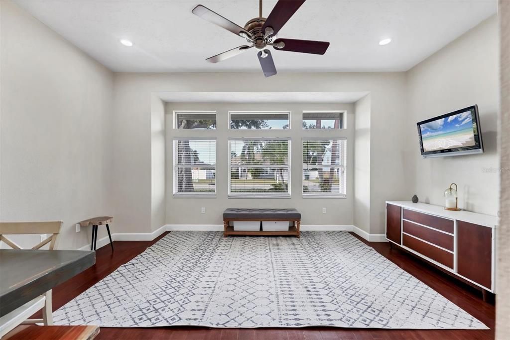 Active With Contract: $489,000 (3 beds, 2 baths, 1775 Square Feet)